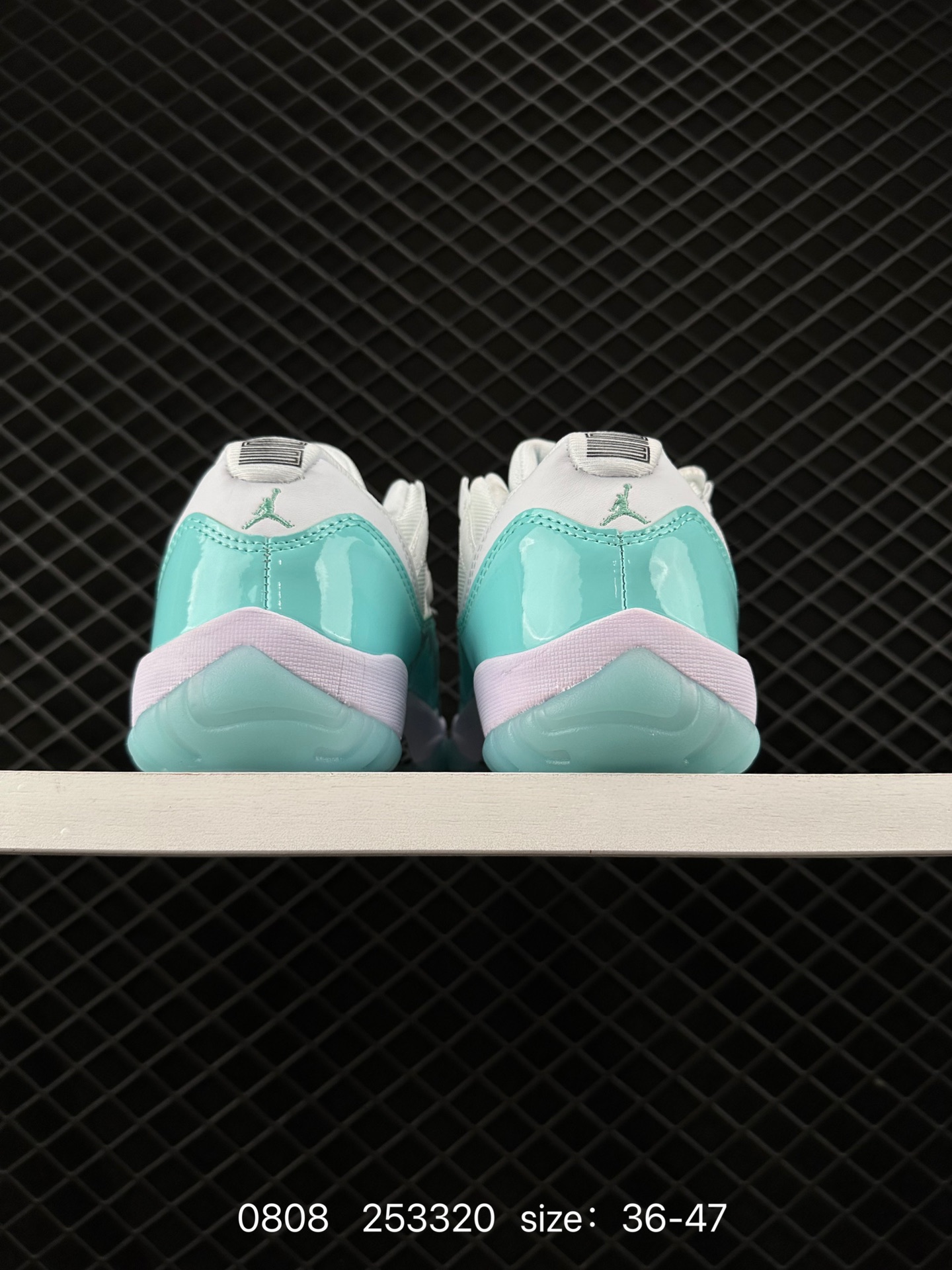 Nike Air Jordan 11 Retro